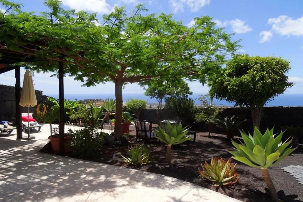 Villa Casa Tabobo Tías Ferienhaus
