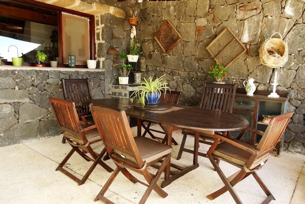 Villa Casa Tabobo Tías Ferienhaus